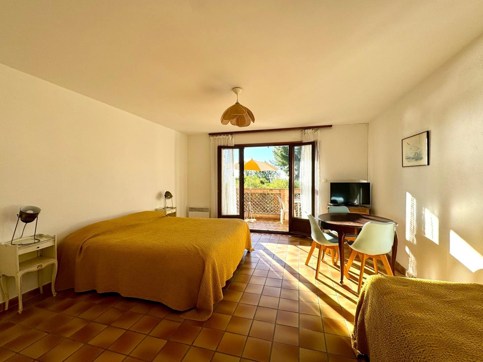 Parc Et Residence Le Provencal Ιέρ Εξωτερικό φωτογραφία